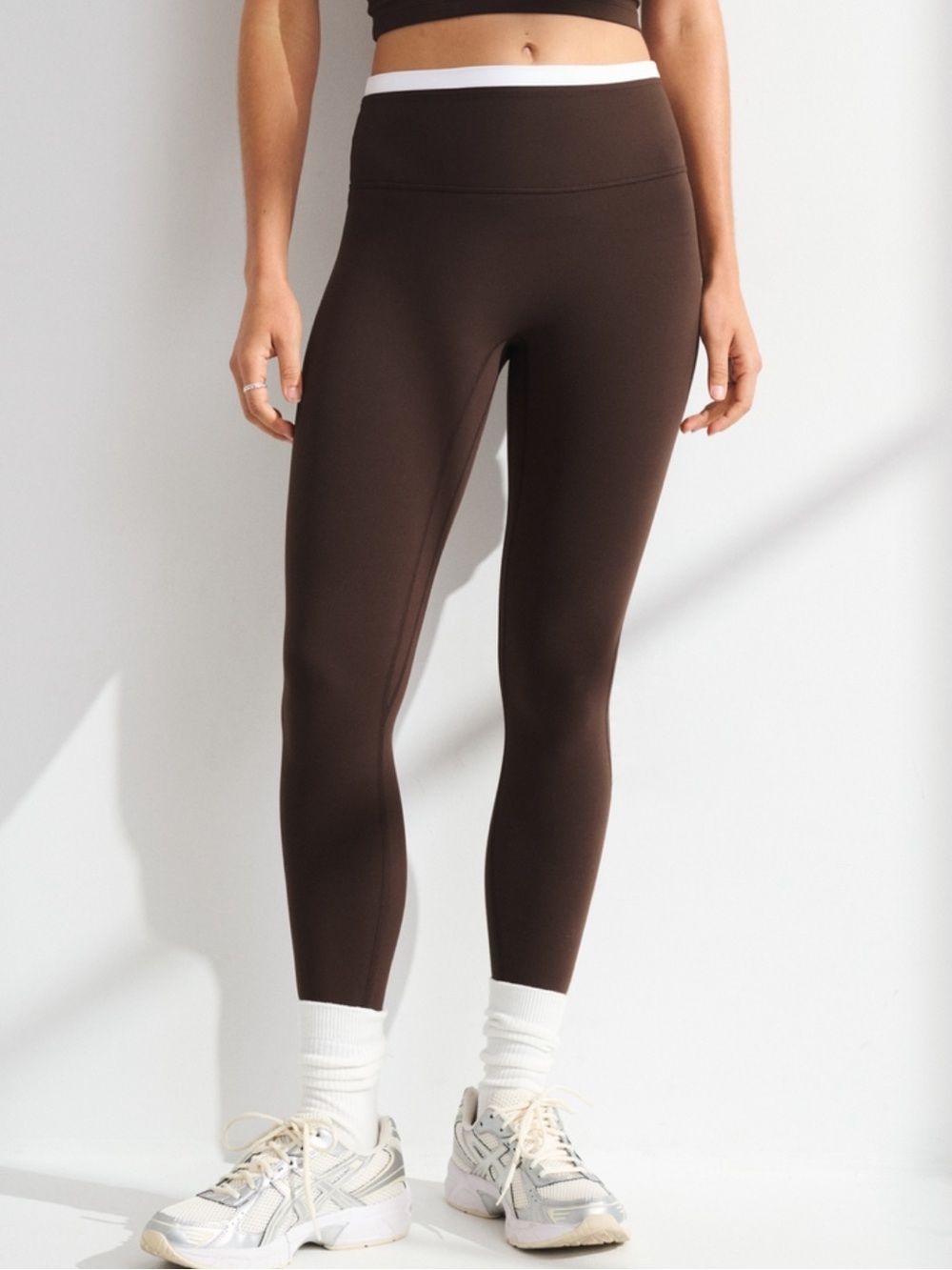 Abercrombie brown leggings size small short inseam
